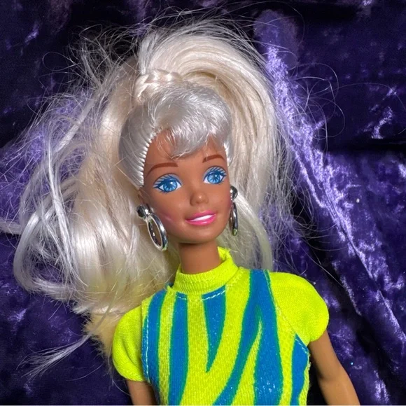 Vintage 90S Barbie Movin' Groovin' Legs Move 1997  #17714 Mattel NO BOX - Picture 4 of 7